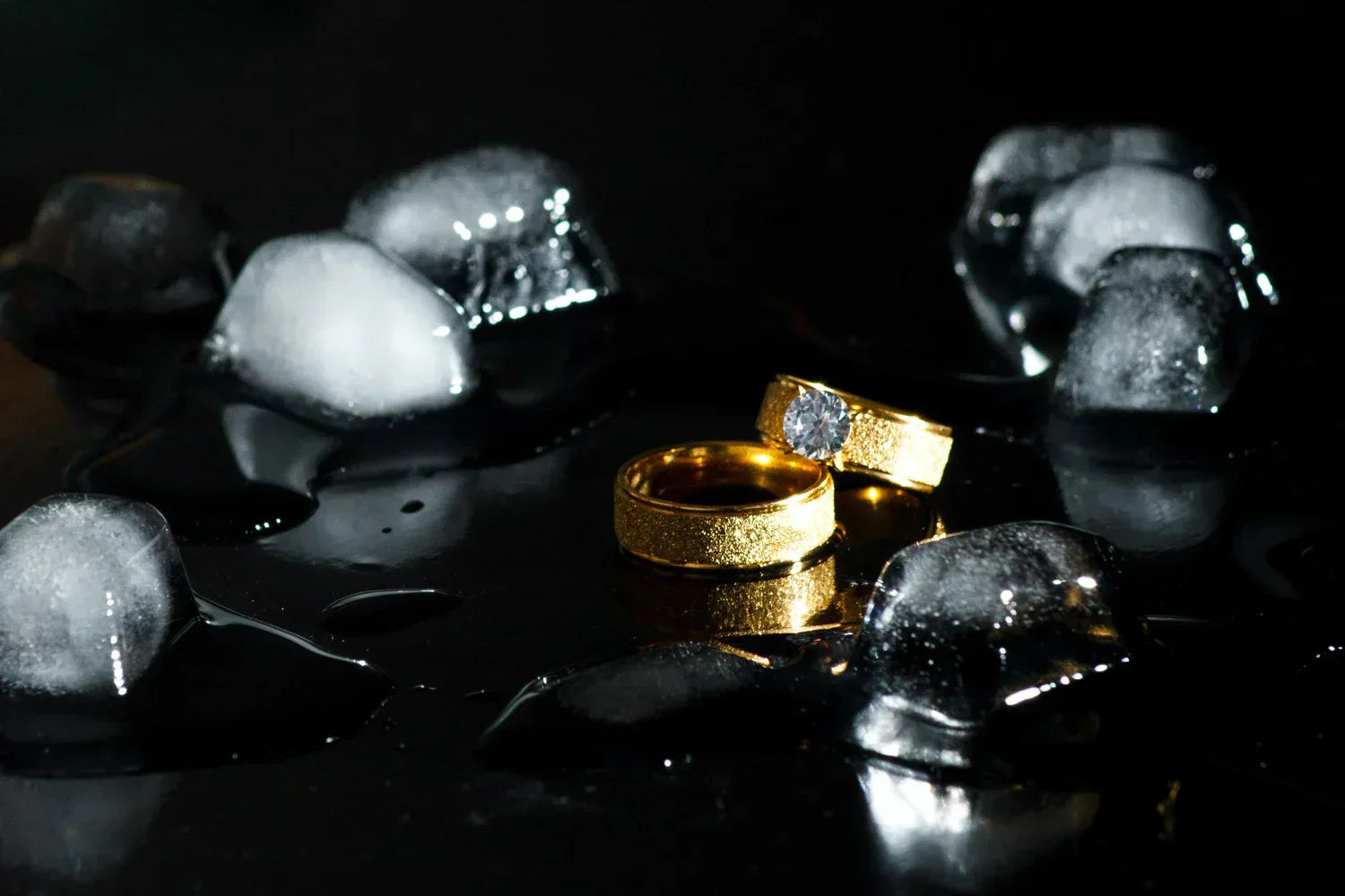 Best Jewelry For Sensitive Skin (2026 Guide)