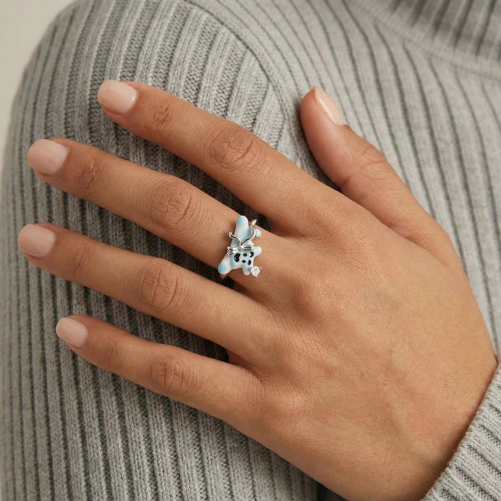Dreamy Panda Flower Ring In White Gold Plated Eco-Brass With Zirconia
